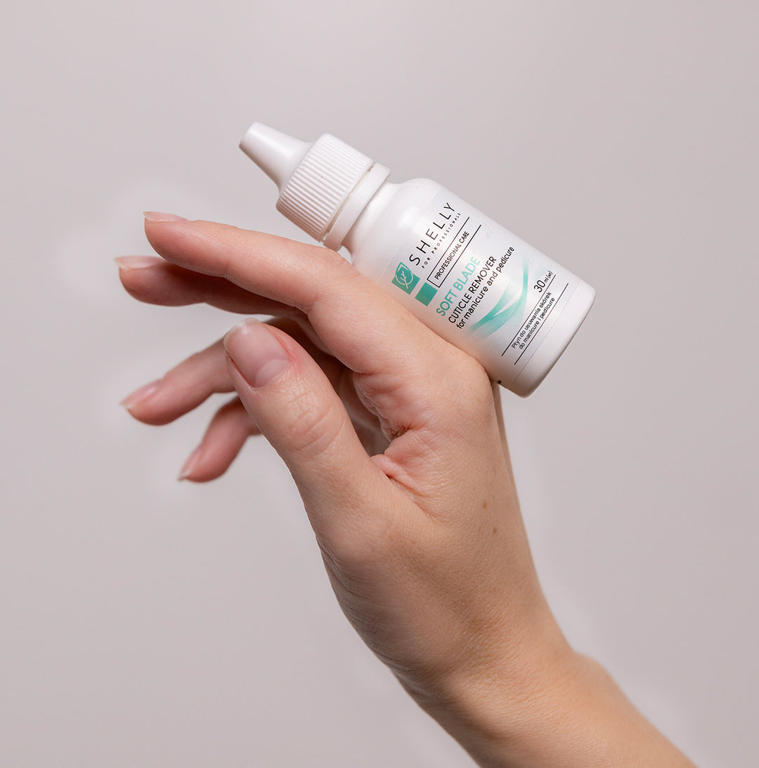 Preparat do usuwania skórek do manicure i pedicure Soft Blade - 30 ml