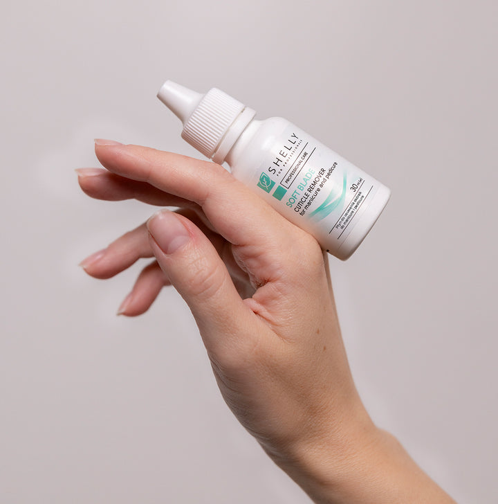 Preparat do usuwania skórek do manicure i pedicure Soft Blade - 30 ml