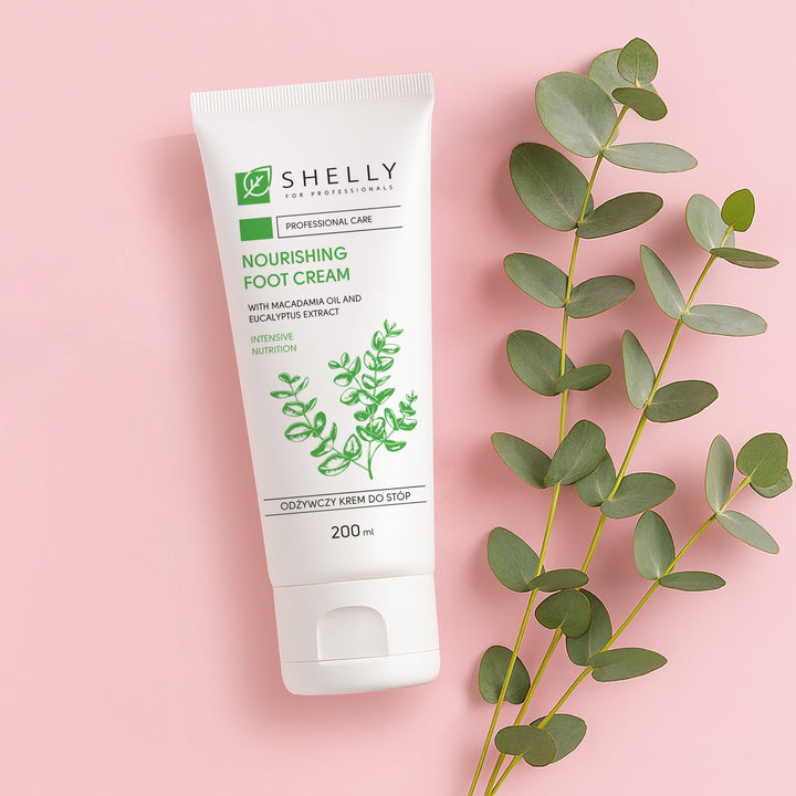 Живильний крем для ніг з олією макадамії та екстрактом евкаліпта - 200 мл